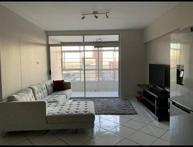 1 BEDROOM PROPERTY TO RENT IN NORTH BEACH
